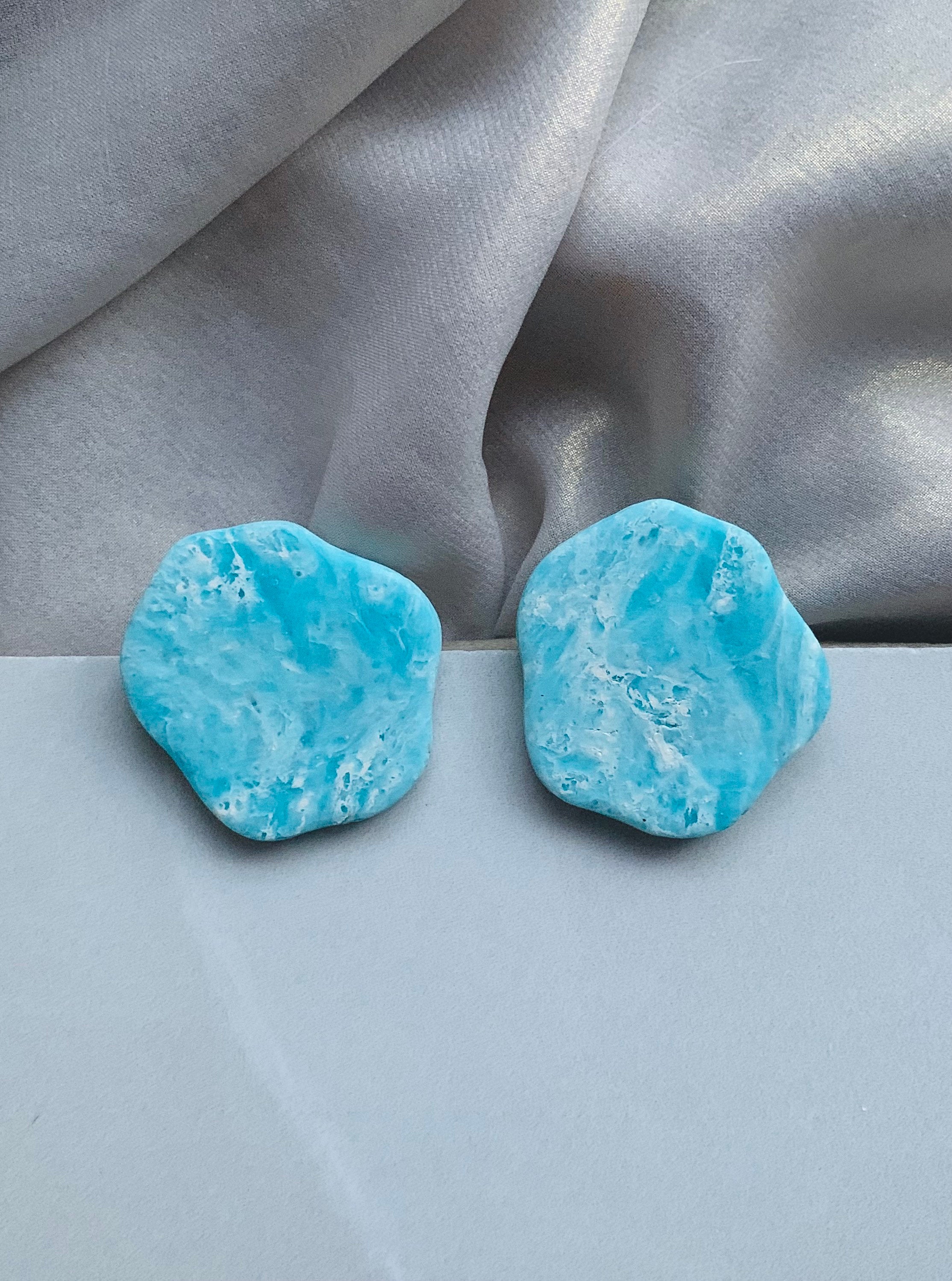 Frozen stud online earrings